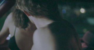 Fucking Girls Aurora Perrineau nude - BOO! (2019) Romance - 1