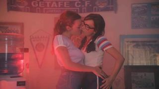 Bulge Sex Movie Scenes a Zombies Calientes de Getafe (2011) Blow Job Porn - 1