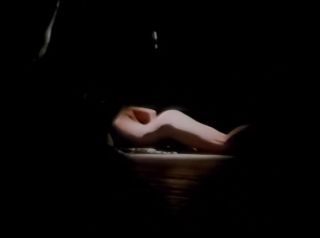 Bath Naked Deborah Kara Unger - Whispers in the Dark (1992) unrated Doctor - 1