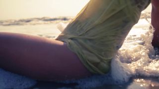 Femdom Clips Nude Art - Girl on the Beach Amateurs Gone - 1