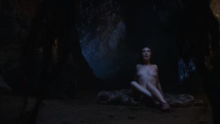 Roludo Naked Carice Van Houten - GAME OF THRONES (S02 E04) amature porn - 1