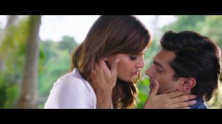 Breast Hot video of Bipasha Basu - Hot Kissing Scene Gays - 1