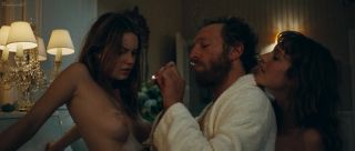 MoyList Sex video Camille Rowe - Our Day Will Come (Notre Jour Viendra)  (2010) Hardcore Rough Sex - 1