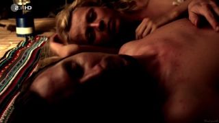18yo Sex video Isabell Gerschke nude - Fluss des Lebens - Verloren am Amazonas (2013) Brasileira - 1