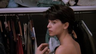 Funny-Games Deborah Kara Unger naked, Annabella Sciorra naked – Whispers In The Dark (1992) Suck - 1