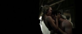 Cougar Cara Delevingne - Tulip Fever (2017) Rough Sex Porn - 1