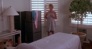 Gay Trimmed Naked Lea Thompson, Victoria Jackson Nude - Casual Sex (1988) Chunky - 1