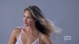 Dance Naked Lisa Edelstein, Beau Garrett, Necar Zadegan Nude & Sexy - Girlfriends Guide MixBase - 1