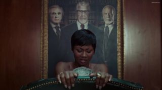 Ass To Mouth Naked Elizabeth McLaughlin Sexy, Emayatzy Corinealdi Nude - Hand of God S01 E01 (2014) Milflix - 1
