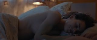 Travesti Sexy Vicky Luengo nude - Barcelona, Nit D’Hivern (2015) Ruiva - 1