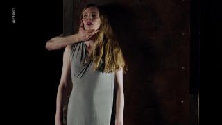 Staxxx Sexy Ina Maria Jaich nude - Staub zu Staub (2018) Dom - 1