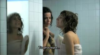 Buceta Topless Charlotte Corman, Cylia Malki - La menagerie de Betty (2009) Blonde - 1