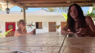 Facial Two Girls-Youtuber NAKED TRAVELER and her Friend X-art - 1