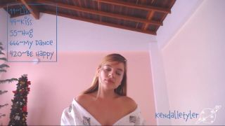 Rubbing WebCam Chat Wihit Kendalltyler on Chaturbate Show 12/2019 Naked Baby 18yo Colombia Celebrity Nudes - 1