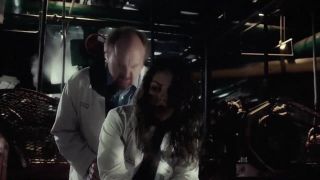 ASSTR Doctor grabs Mila Kunis and hooks up with her in The Angriest Man in Brooklyn (2014) VLC Media Player - 1