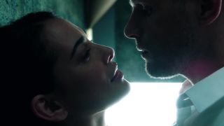 ucam Man entices Natalie Martinez and finally hooks up with her in elevator in Into the Dark Gay Rimming - 1