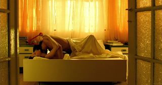 Magrinha Marion Cotillard nude -  Love Me if You Dare (2003) Sex - 1