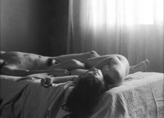 Licking Nude Meraqui Pradis enjoys sex in Entre Estas Ruinas (2019) Footjob slave - 1