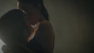 Hunks Salvita Decorte Nude - Halfworlds s01e04 (2017) French Porn - 1