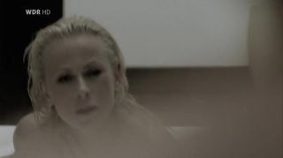 Yqchat Jenny Elvers Nude - Knallhart (2006) Masturbacion - 1