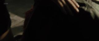 GayTube Mackenzie Davis Nude - Blade Runner 2049 (US 2017) Tush - 1