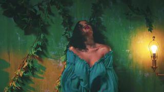 Wankz Rihanna Sexy & DJ Khaled - Wild Thoughts ft. Bryson Tiller (2017) DrTuber - 1