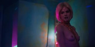 Roundass Stephanie Cleough Nude - Altered Carbon s01e02 (2018) Muscle - 1