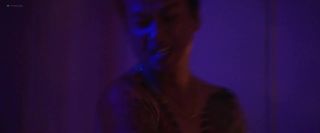 Free-Cams Stephanie Van Dyck naked - The Dark (2018) Girlsfucking - 1