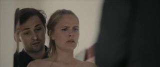 Aussie Mille Mikie Hansen naked - Ellen (2017) Piss - 1