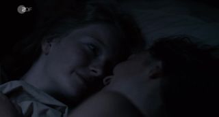 XCafe Die Familie - Lesbian Sex Movie Behind - 1