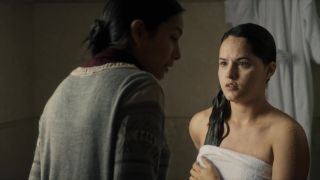 Buttplug Alicia Jaziz nude - Ingobernable s02e10 (2018) Chupada - 1